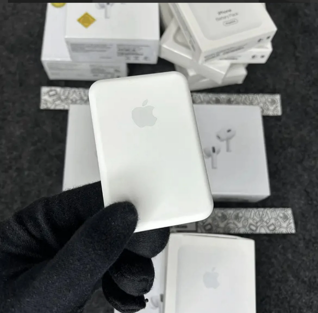 AirPod Pro + Megsafe Power Bank Combo + 4 IN 1 Data Cable