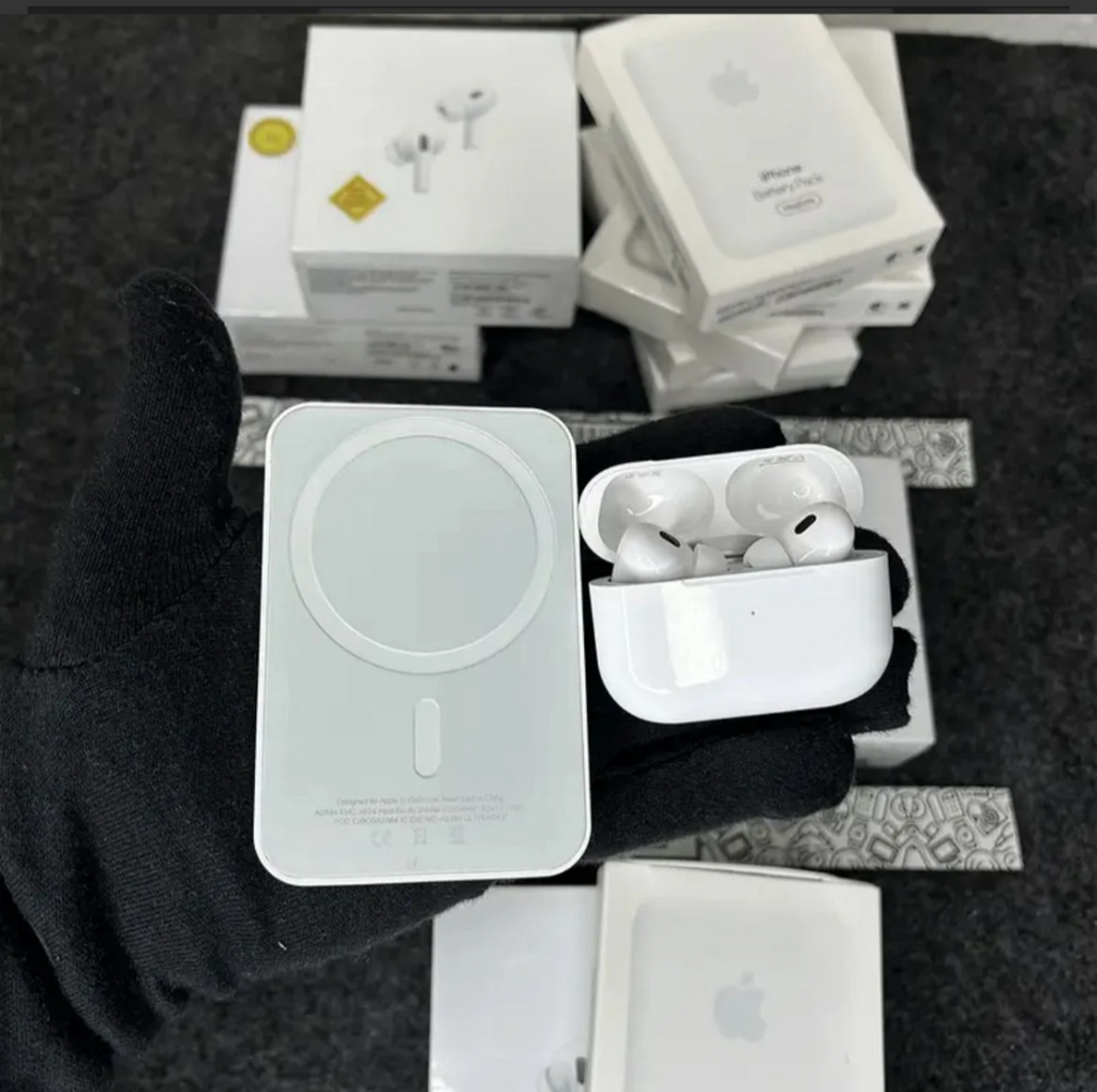 AirPod Pro + Megsafe Power Bank Combo + 4 IN 1 Data Cable