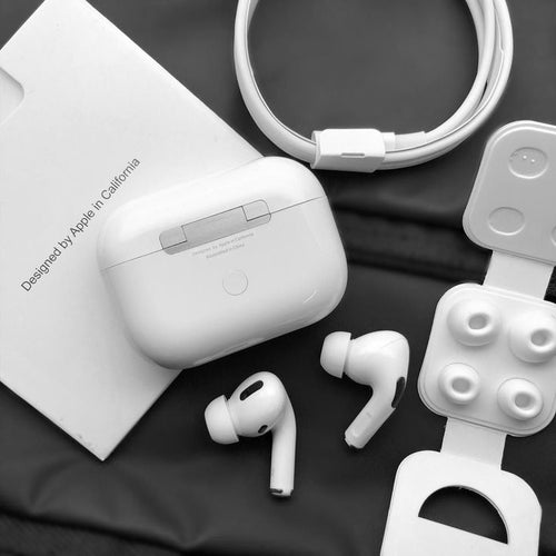 3-in-1 Combo | AirPods Pro 2 + 20W MagSafe Powerbank + 25W MagSafe Charger (1M)